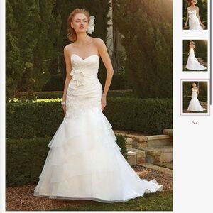 Elegant Strapless Wedding Dress